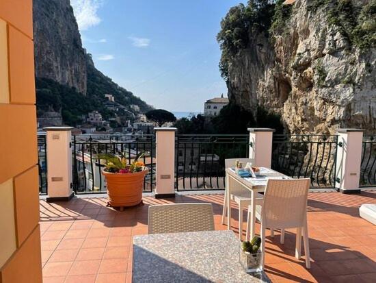 B&B Valenti Amalfi Luaran gambar